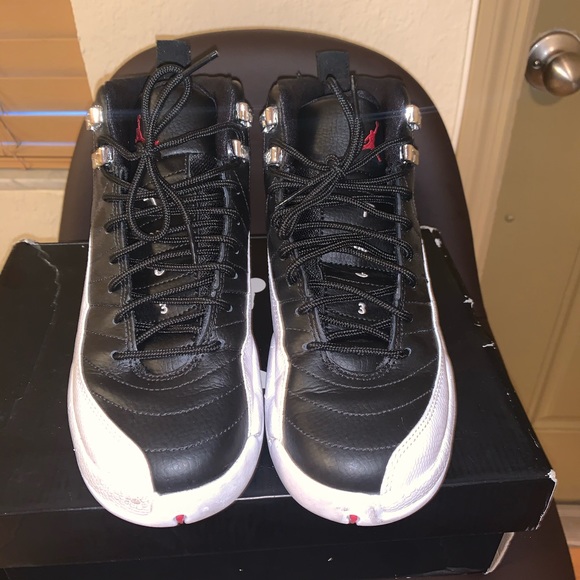 Jordan 12 Retro Playoffs 2012 (GS) - Picture 3 of 7